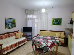 Apartment Sweet home